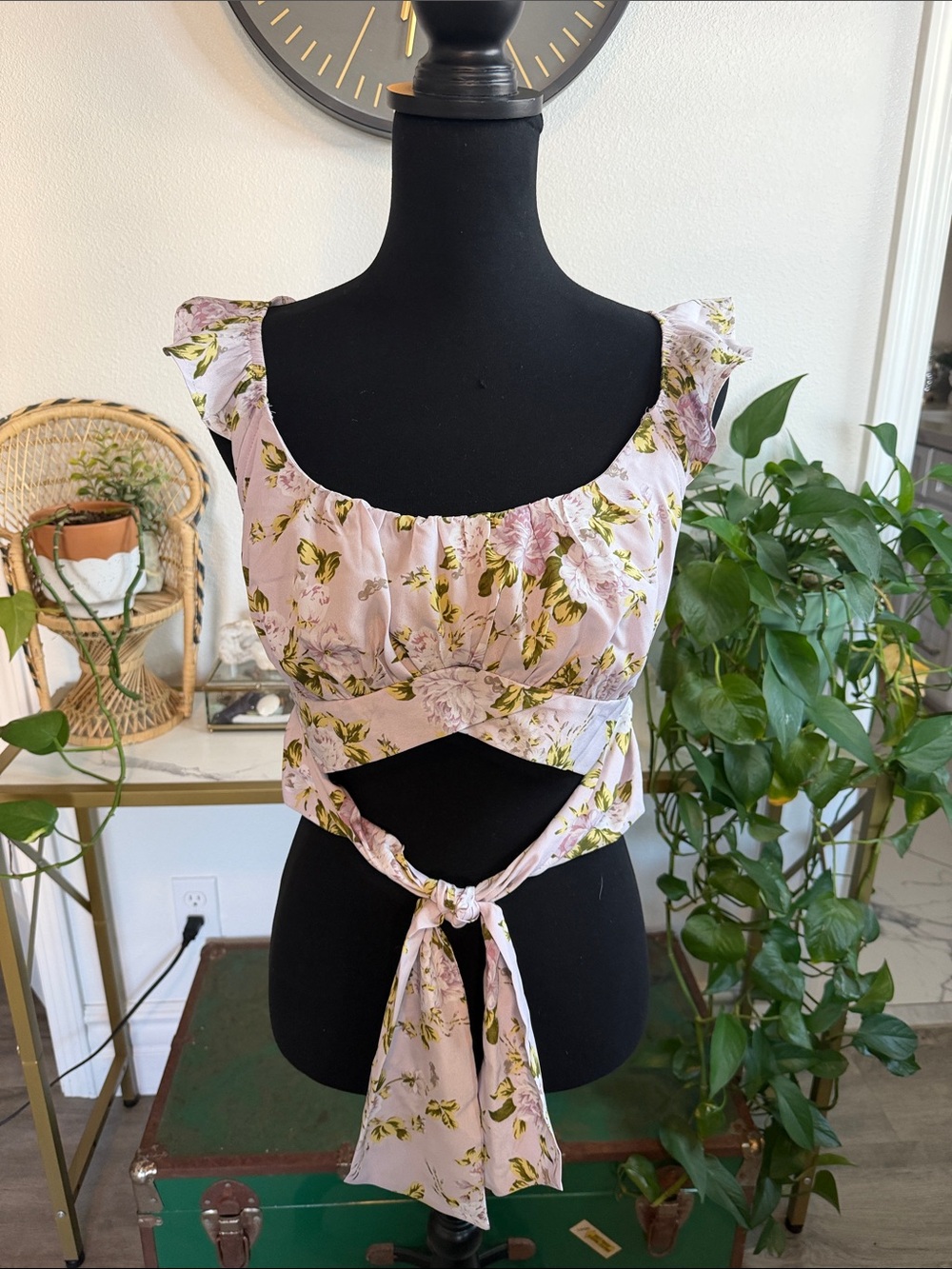 wild fable Floral Tie-Back Crop Top in Lilac and Green